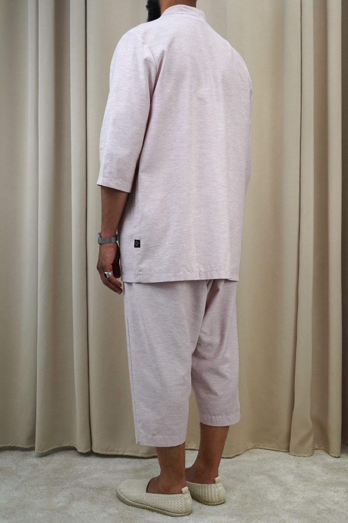 Ensemble Hanten litchi chiné vu de dos, veste kimono et pantacourt