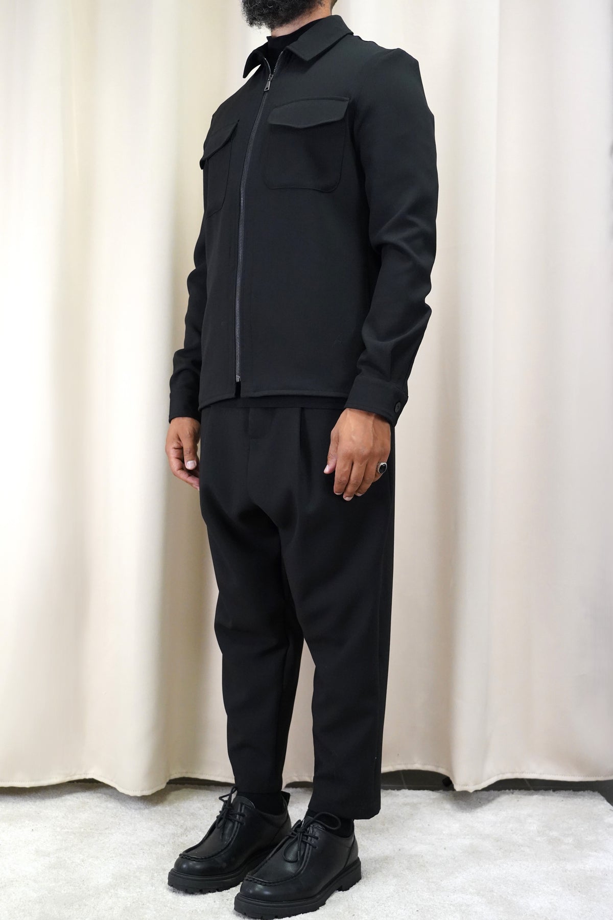 NEOCOSTUME AMARIN