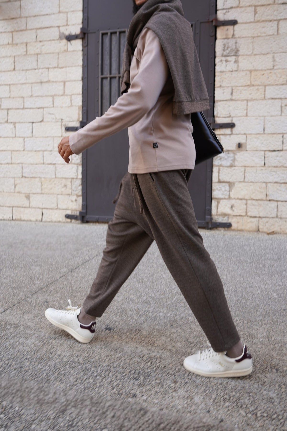 UN JOGPANTS FACON EMIR