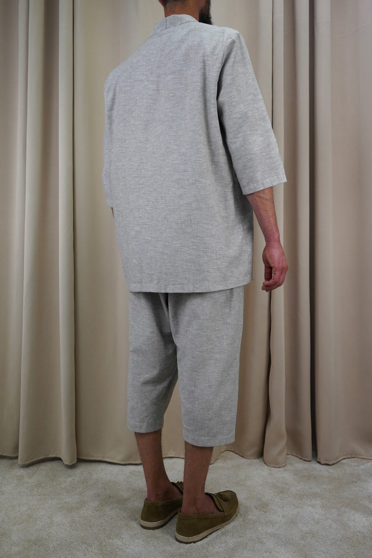 Ensemble Hanten gris chiné vu de dos, lin et coton