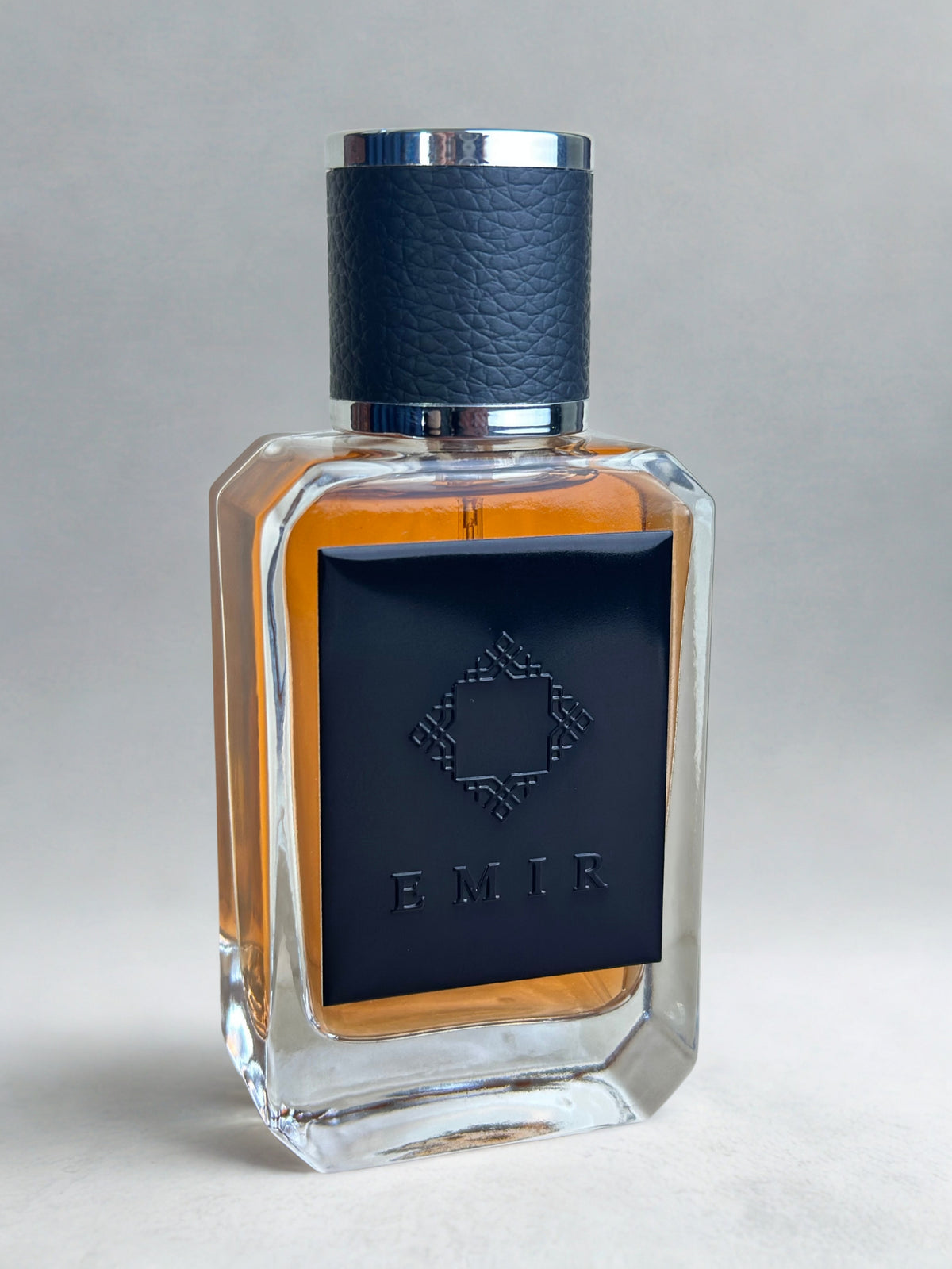 Flacon de parfum homme EMIR Moodhila 50 ml, bouchon en cuir