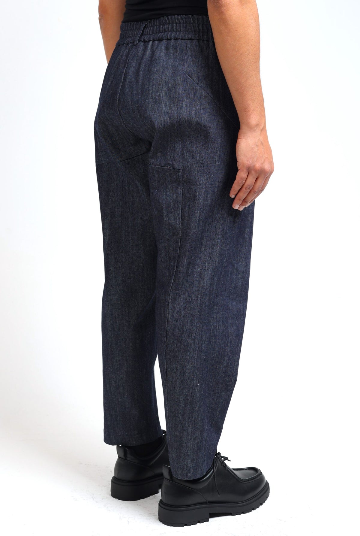Sarouel en jean NewFit bleu brut vu de dos