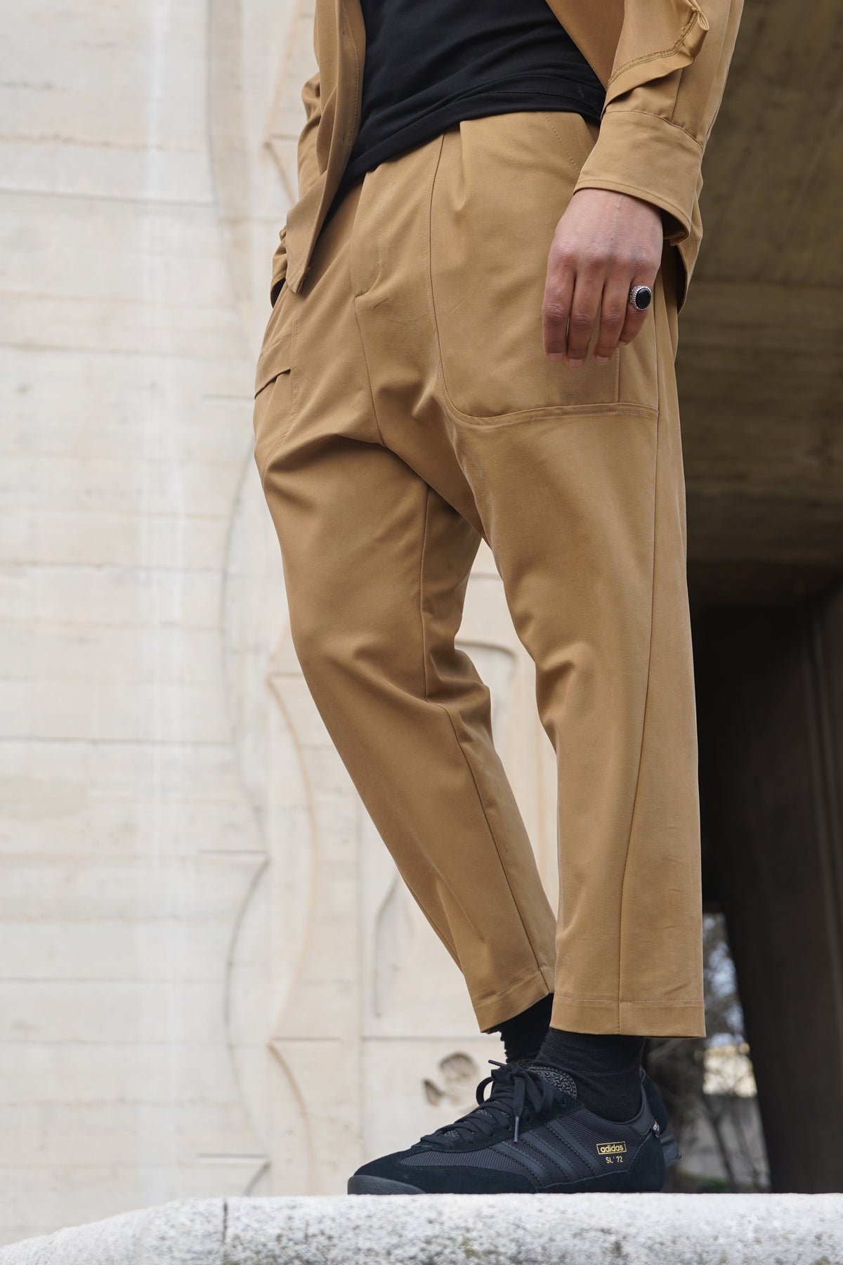 TECHWEAR AVANT-GARDISTE