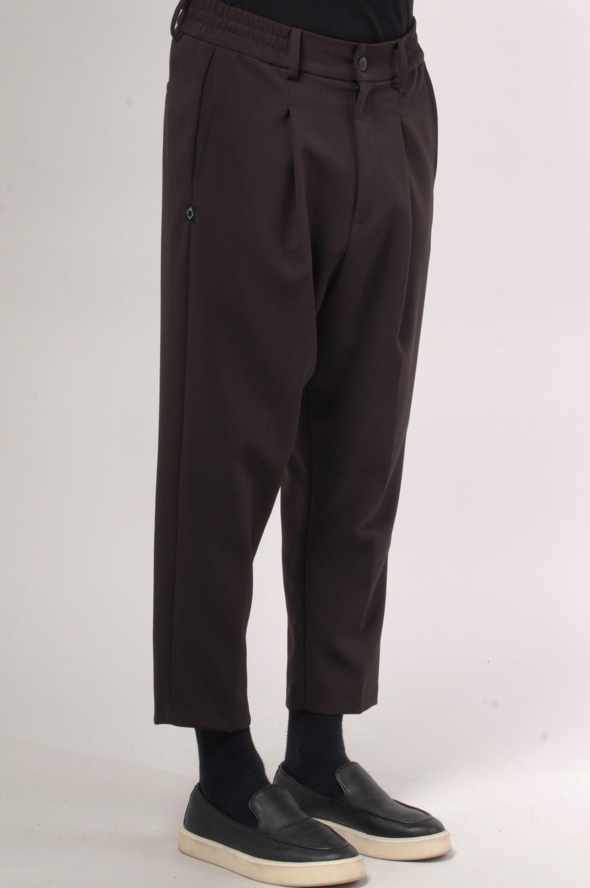 Pantalon droit homme Amarin marron chocolat à pinces