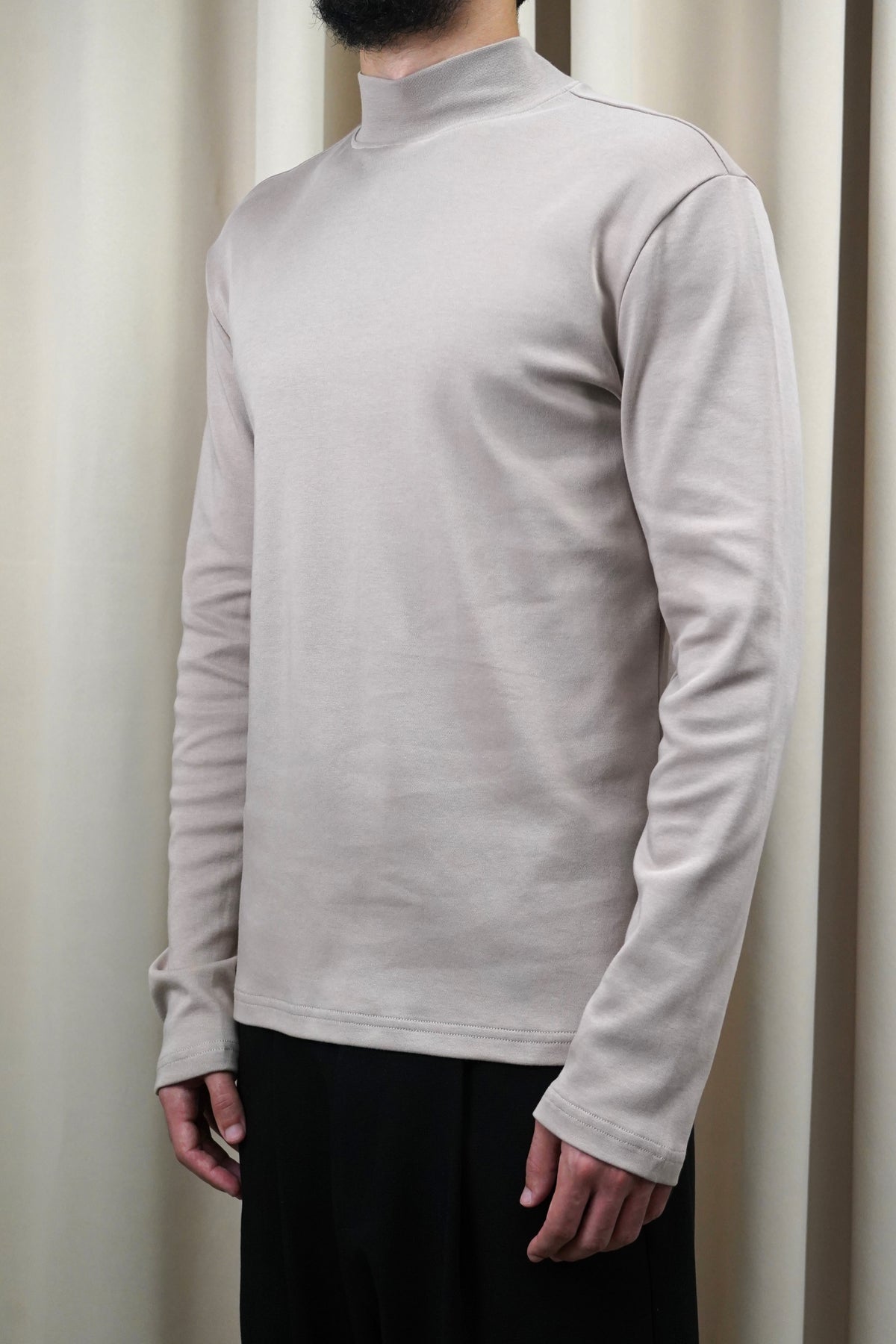 elegant sweat