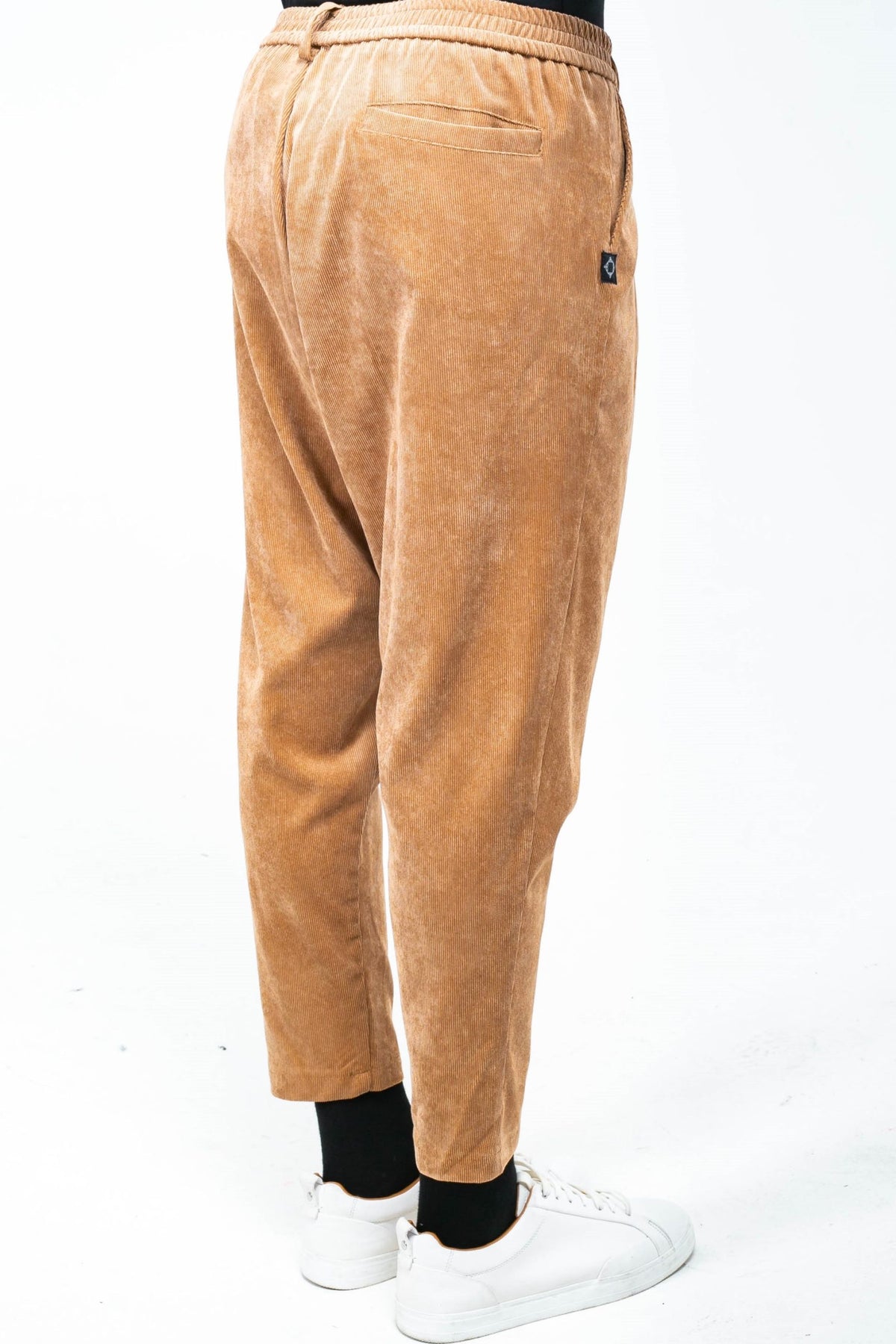 Sarouel velours Classy beige chaud vu de dos