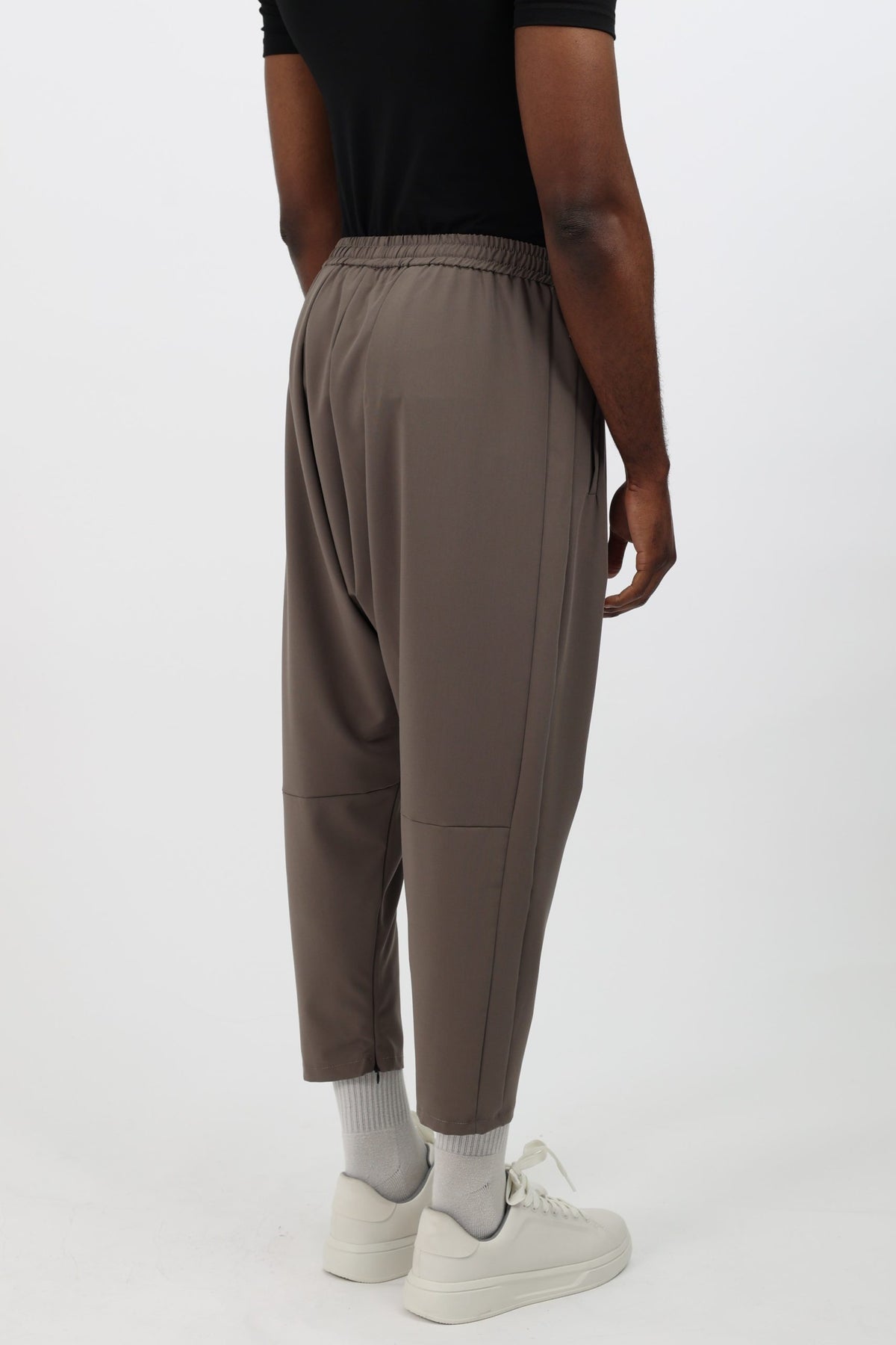 Sarouel sport chic moka vu de dos, polyviscose bi-stretch