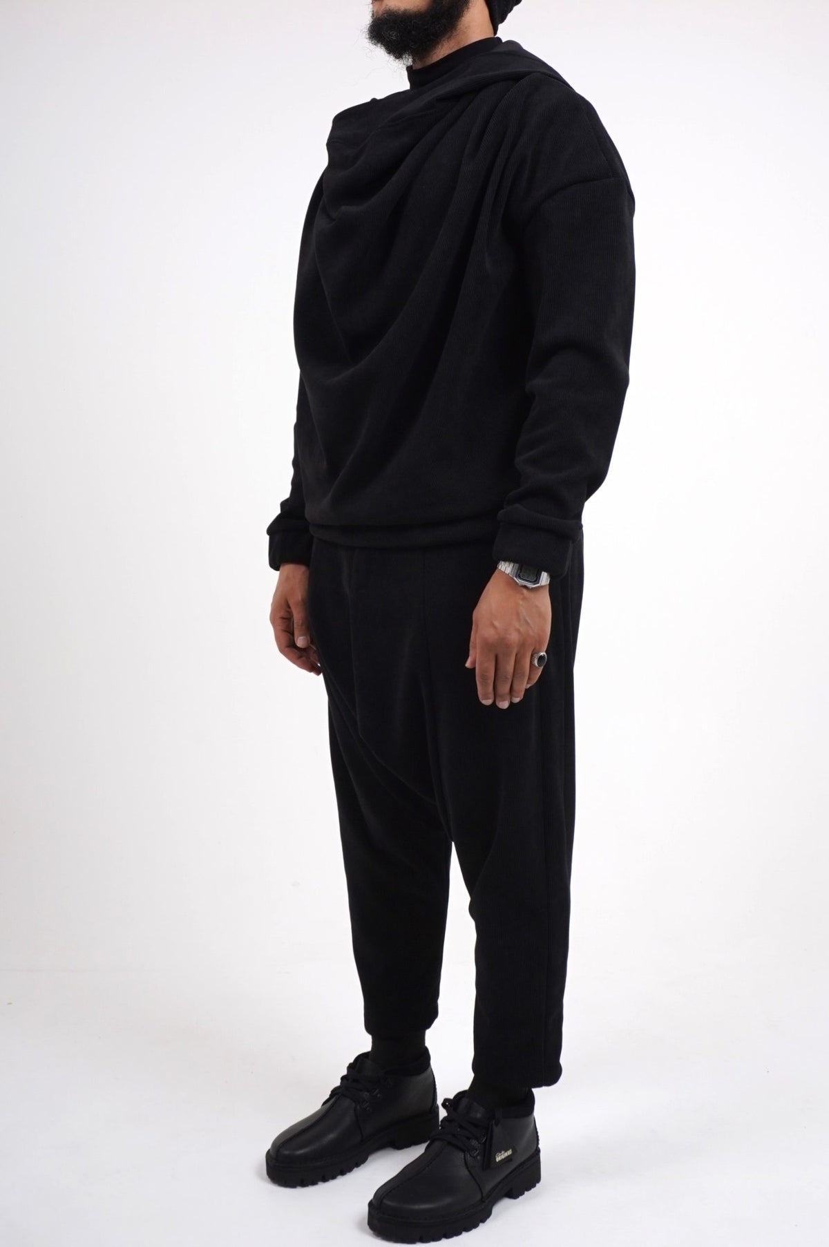 Ensemble homme Boho noir en velours côtelé : pull à col drapé et sarouel