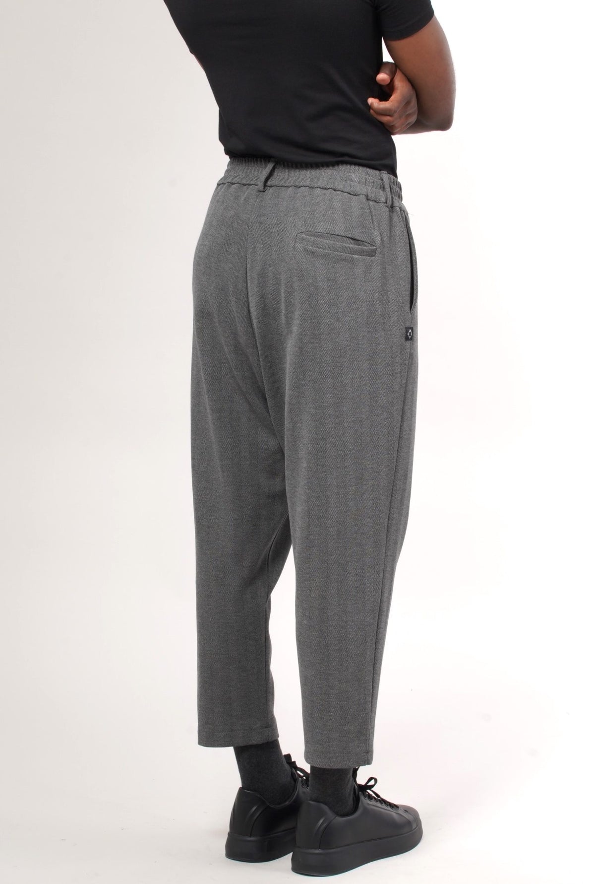 Pantalon Dunes hiver gris minéral de profil, coupe 7/8