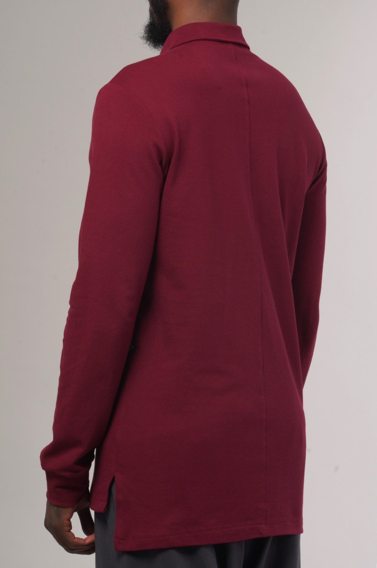 Polo Classy bordeaux vu de dos, bas asymétrique