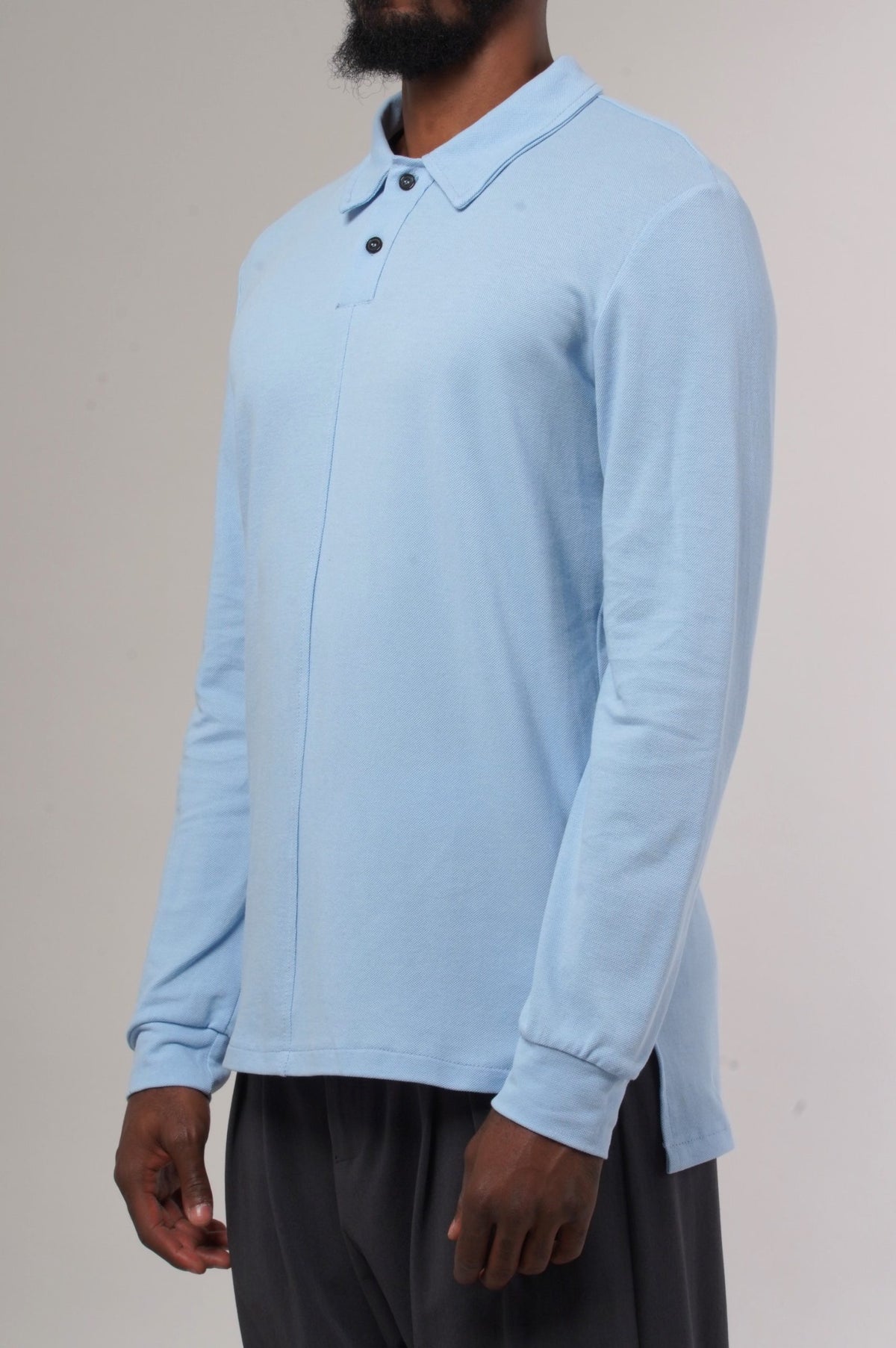 Polo long homme Classy bleu ciel manches longues, fente latérale